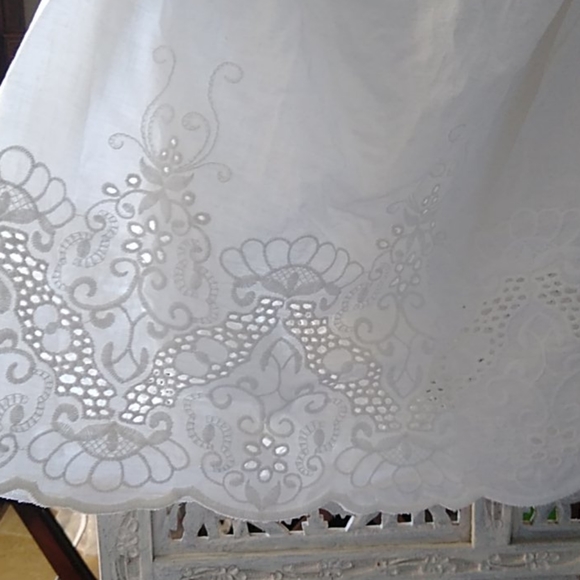 F21 boho eyelet top - Picture 3 of 3